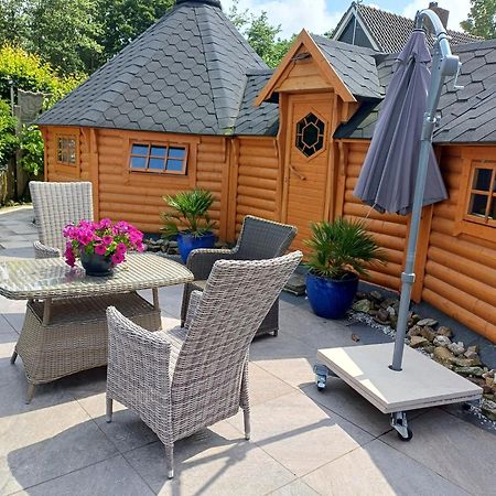 Kota Wadway Villa Spanbroek Exteriör bild