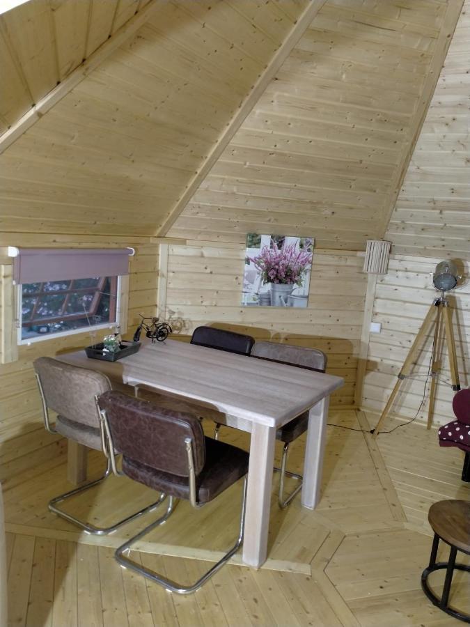 Kota Wadway Villa Spanbroek Exteriör bild